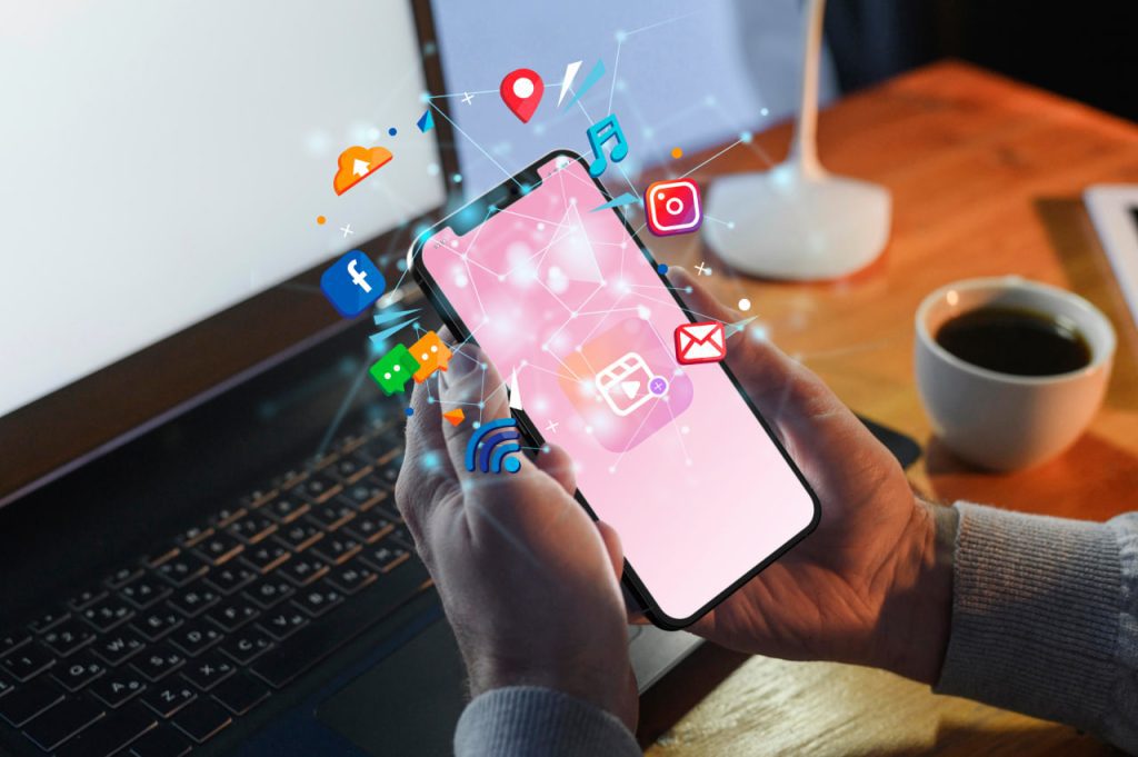 agen properti online - Memanfaatkan Sosial Media